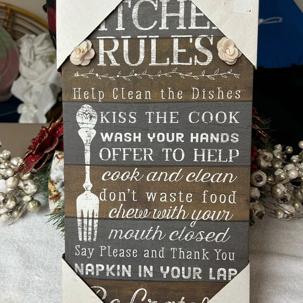 Kitchen Rules Wall Sign - Brown and White
